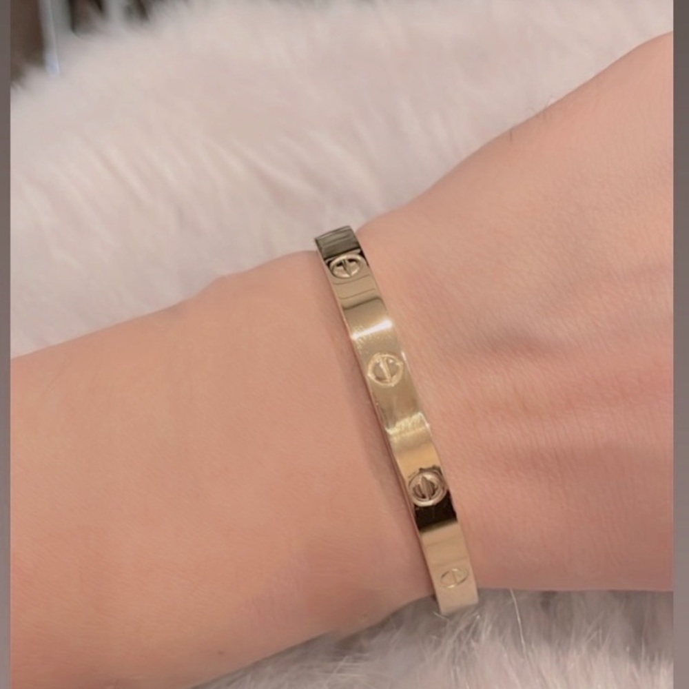 Bracelet and ring set bundle